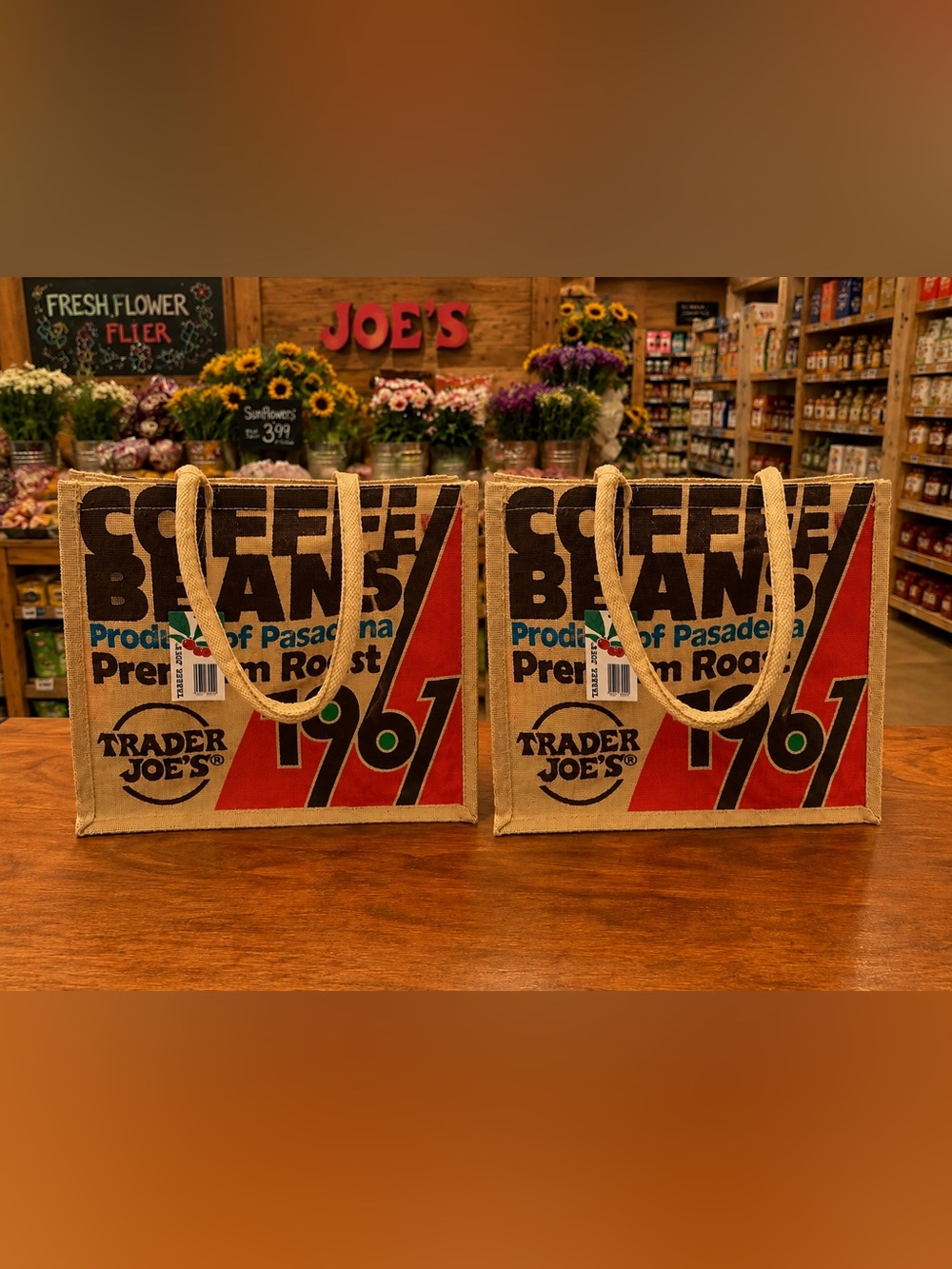 ☕️(2) TRADER JOES Coffee Beans Jute Tote Bag